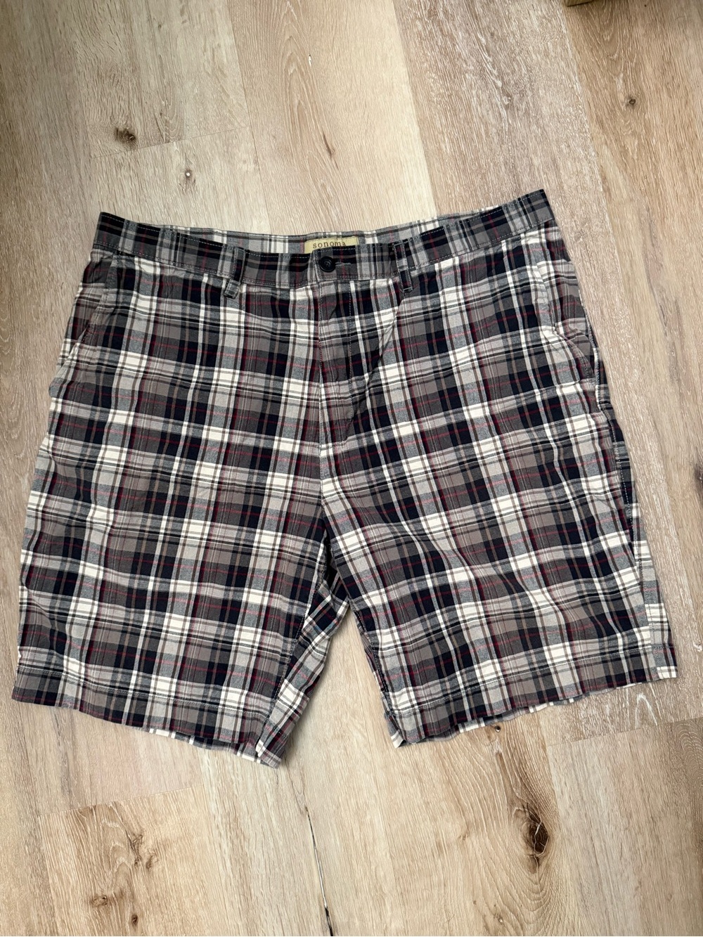 Sonoma Men's Plaid Shorts in Gray, Navy and Red